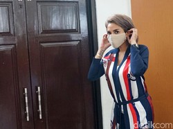 Nikita Mirzani Anggap Visum Dipo Latief Ditimpuk Asbak Abal-abal