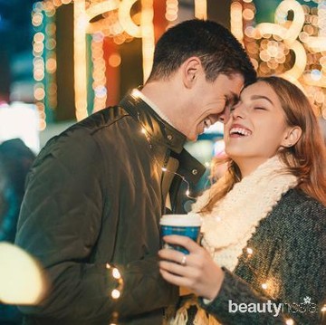 img-title Perlu Tahu! Ini 7 Tanda Seseorang Naksir Kamu Menurut Ilmu Psikologi