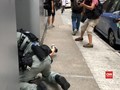 VIDEO: Demonstran Dibekuk Usai China Sahkan UU Hong Kong