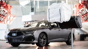 Airbag Baru Honda 'Tangkap' Kepala Penumpang Saat Kecelakaan