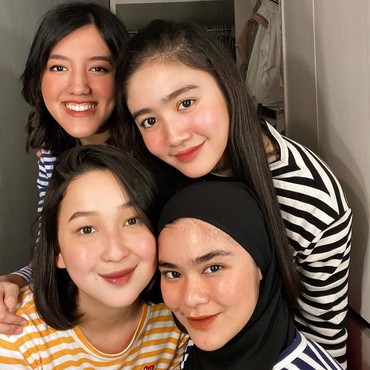 BLINK Gelar Reuni, Penggemar Desak Comeback