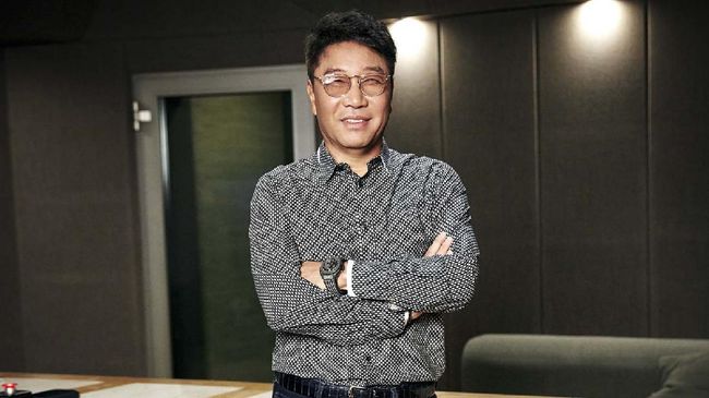 SM Entertainment founder Lee Soo-man on K-pop future, running business SM Entertainment founder Lee Soo-man on K-pop future, running business