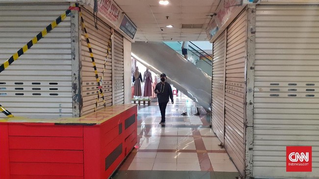 Ekonom sangsi mengulur perpanjangan waktu PPKM Darurat bisa menurunkan kasus covid-19 dan ekonomi menjadi pulih.