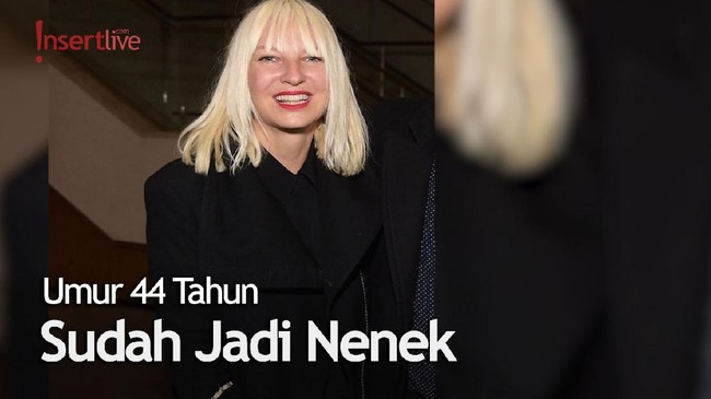 Umur 44 Tahun, Sia Resmi Jadi Nenek dari 2 Cucu?