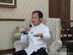 PSBB Total Jakarta di Mata Bima Arya