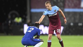 FOTO: Kalah dari West Ham, Chelsea Terancam Disalip MU