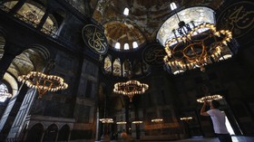 Masjid Hagia Sophia Bisa Dikunjungi Turis di Luar Waktu Salat