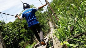 Kisah Mantri BRI, Lewati Medan Terjal untuk Edukasi Nasabah