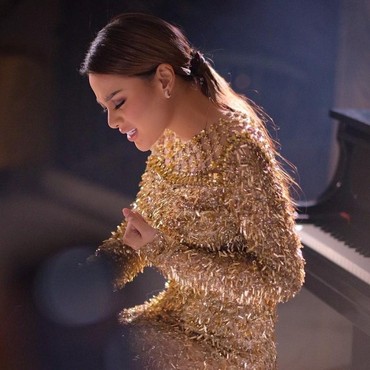 Lirik Lagu Kepastian - Aurel Hermansyah