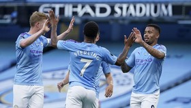 Hasil Liga Inggris: Manchester City Hancurkan Liverpool 4-0