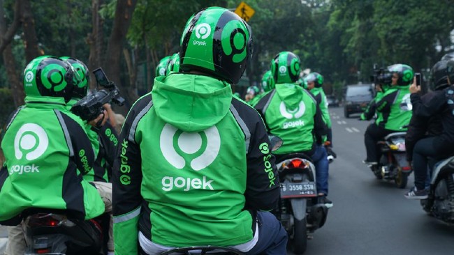 LKPU FH UI menilai rencana merger Gojek dan Tokopedia tidak akan memicu monopoli karena keduanya bergerak di bidang usaha berbeda.
