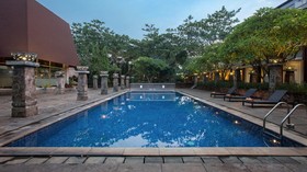 8 Hotel Staycation 500 Ribuan Plus Kolam Renang di Jakarta