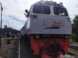 Hari Pertama Beroperasi, Kereta Api Siliwangi Sepi Penumpang