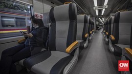 FOTO : Kereta Bandara Kembali Beroperasi