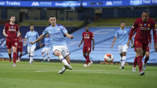 Greenwood dan Foden 'Dicoret' dari Timnas Inggris Timnas Inggris tidak memasukkan nama Mason Greenwood dan Phil Foden untuk laga persahabatan serta UEFA Nations League.