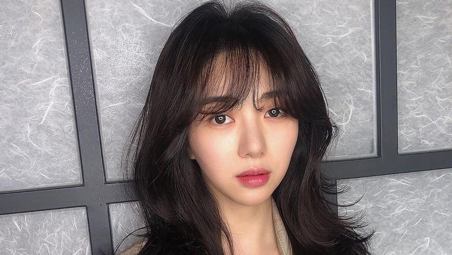 Mina AOA Mina AOA Kesal Usai Alami Alergi Pakai Skincare
