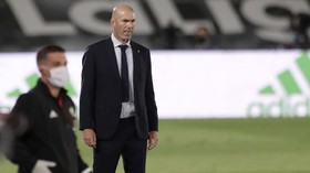 Zidane Kesal Madrid Disebut Beruntung di Liga Champions