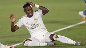 Jelang Madrid vs Alaves, Vinicius Dicurigai Positif Covid-19