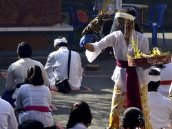 Mengenal Hari Raya Saraswati yang Dirayakan Umat Hindu