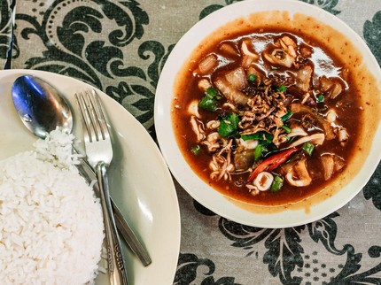 Resep Semur Cumi Spesial, Aroma Kuahnya Begitu Menggoda