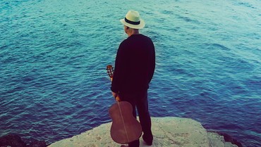 Lirik Lagu Yes, I Have Ghost - David Gilmour