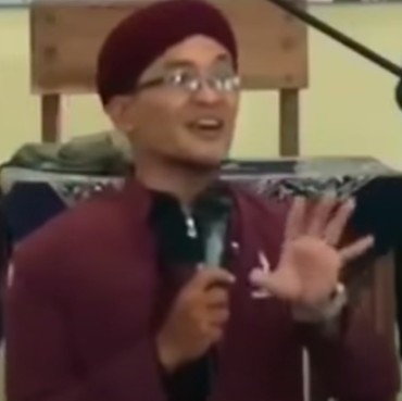 Menangis Sesenggukan, Pria Mualaf Palsu Gagal Buktikan Lulusan Vatikan