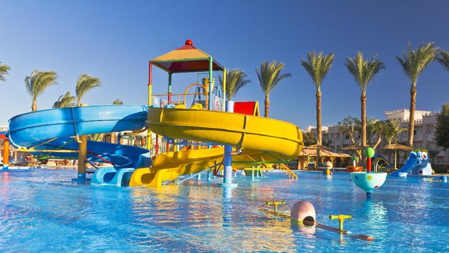 Saat liburan bersama keluarga, pilihlah destinasi wisata yang seru, menyenangkan, dan ramah anak. Berikut rekomendasi tempat liburan keluarga di Bali.