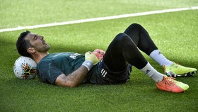 Kegagalan di Liga Champions Dorong Buffon Terus Main