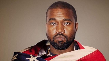 img-title Kerap Tertangkap Berduaan, Kanye West dan Irina Shayk Makin Mesra