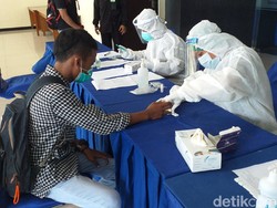 822 Peserta UTBK Jalani Rapid Test di Unair, 63 Reaktif