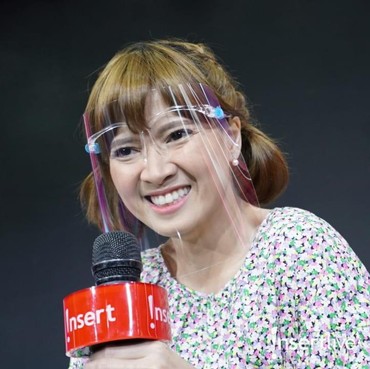 Jadi Model Video Klip, Chika Jessica Tak Percaya Diberi Cincin Mahal