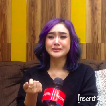 Cita Citata Menangis dan Akui Hatinya Hancur karena Cinta Kandas