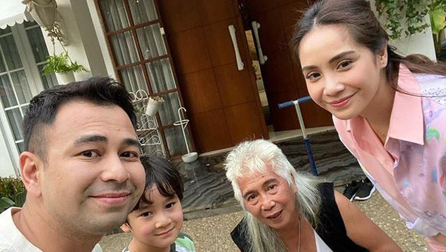 Gideon Tengker, Nagita Slavina, Raffi Ahmad, Rafathar