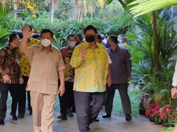 Bertemu Prabowo, Airlangga: Stabilitas Politik Penting dalam Suasana Pandemi