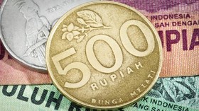 Koin Rp500 Bunga Melati Dijual Ratusan Juta untuk Sedekah