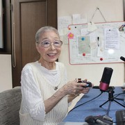 Keren! Nenek 90 Tahun Ini Dinobatkan Jadi YouTuber Game Tertua di Dunia, Ini Kisahnya