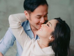 Kisah Cinta Tak Biasa Ririn Dwi Ariyanti dan Aldi Bragi yang Beda Usia 15 Tahun