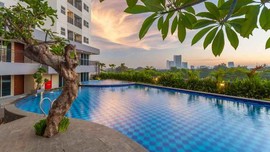 6 Hotel Staycation 600 Ribuan Plus Kolam Renang di Serpong