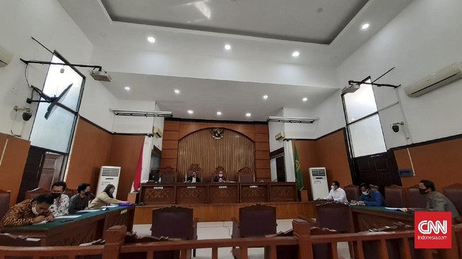 PN Jakarta Selatan menunda sidang praperadilan SP3 kasus dugaan korupsi SKL BLBI hingga 21 Juni 2021.