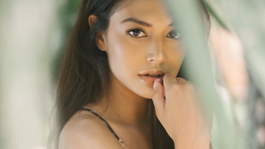 Aurelie Moeremans
