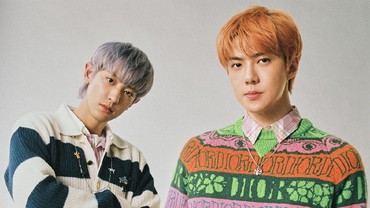 Duo EXO-SC Kerjai Fans Saat Siaran Langsung di V Live, Kok Bisa?