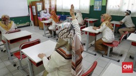 FOTO: Jelang Pembukaan Sekolah di Zona Hijau Bekasi