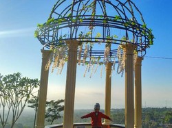 Berburu Sunrise di Wisata Taman Irung Petruk