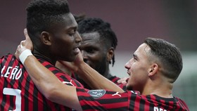 FOTO: Milan Bangkit dan Hancurkan Juventus