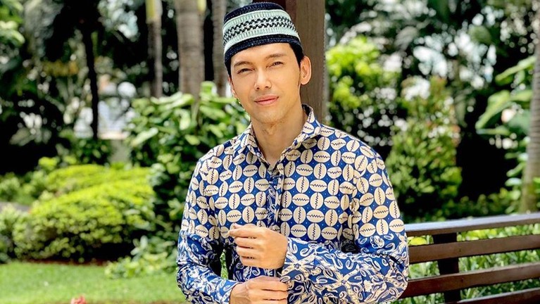 Adi AFI Kini Bertubuh Kekar, Ini Penampilan Tampan Adi AFI