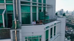 Terungkap, 4 Fakta Istana di Atas Awan Milik Bos Film Amrit Punjabi