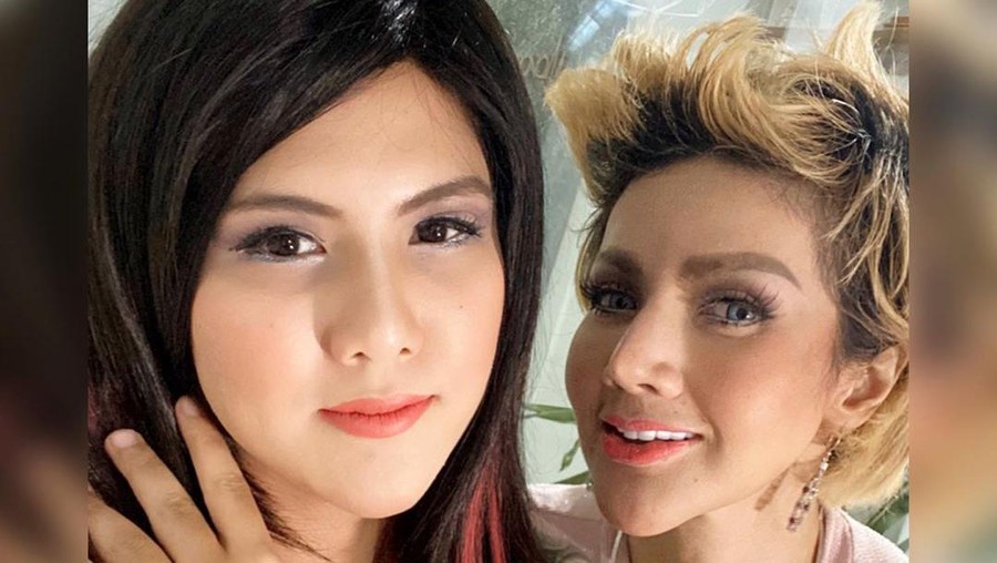 Evelin dan Barbie