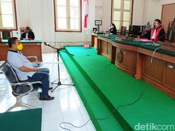 Wakil Ketua Golkar Sulsel Dihukum Percobaan Kasus Pencemaran Nama Baik