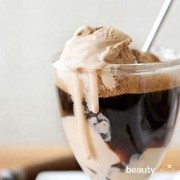 Menyegarkan dan Lezat, Ini Ide Es Krim Float yang Mudah Dibuat