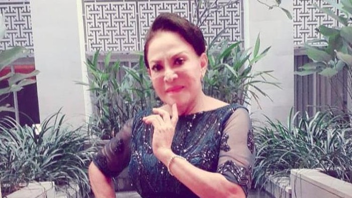 Mpok Atiek Mengidap Penyakit Tumor Usus, Ini Penyebab dan Gejalanya yang Perlu Kamu Tahu!